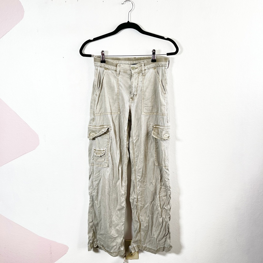 American Eagle Women's Green Cargo Pants Sz 00‎ Utility Streetwear Y2K